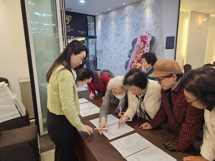 [후원/자원봉사사업]후원자 및 자원봉사자 송년의 밤 '당신이 있어 참 고맙습니다.' 실시