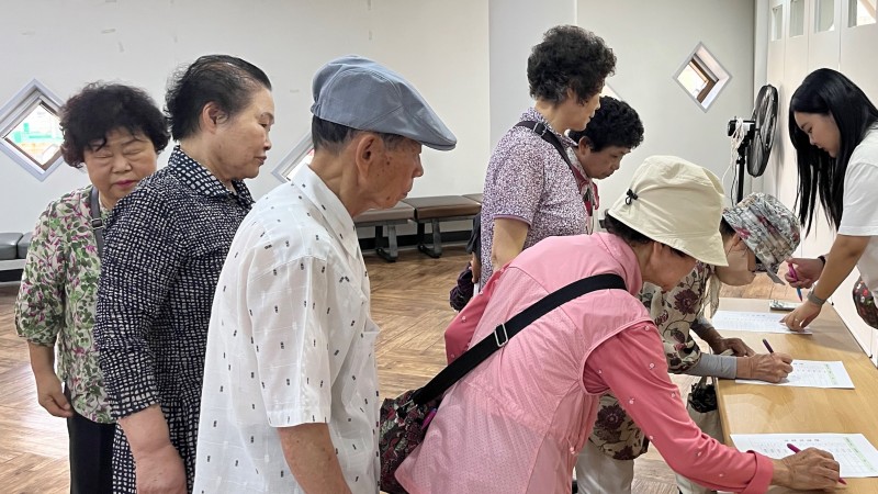 [노인사회활동지원사업] 안전교육 및 소양교육 실시 (노노케어, 환경지킴이)
