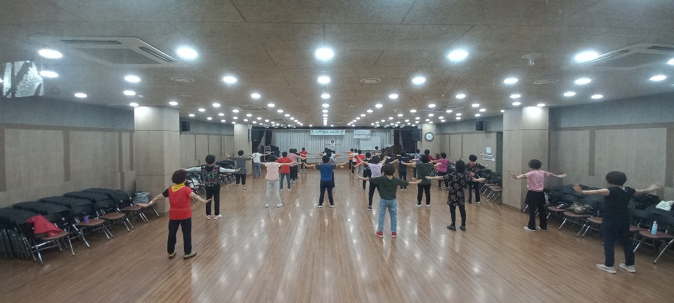 국민건강보험공단과 함께하는 "건강백세운동" 종강
