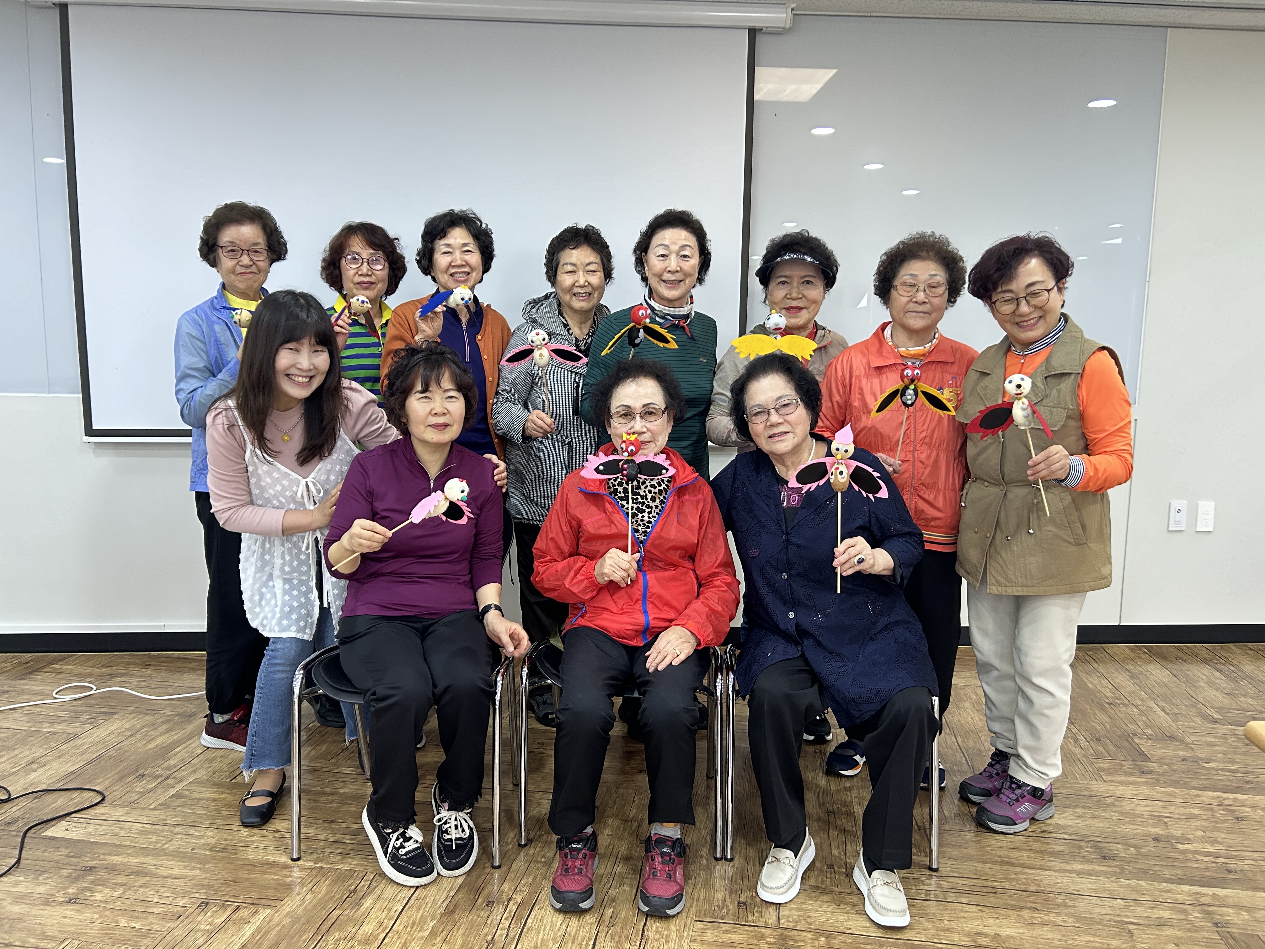 [4월] 인형극봉사단-실버라이트 전문교육 2회기